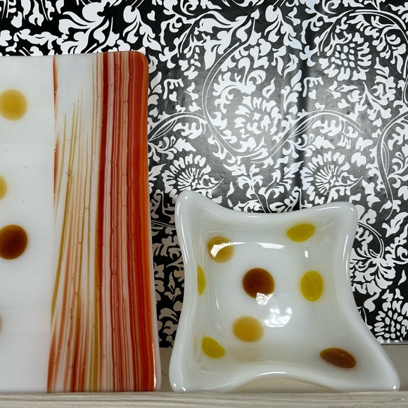 Beautiful Glass Retro Inspired Serving Set - Picture 8 of 15